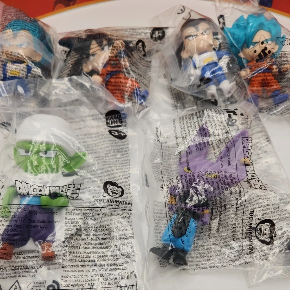 NEW DRAGON BALL Z SUPER BURGER KING FIGURINES!! SET OF ALL 6 TOYS/CROWN/CUPS